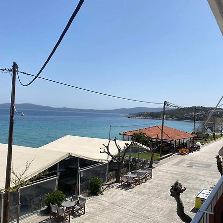 Diolkos Apartement Nea Roda Zimmer foto