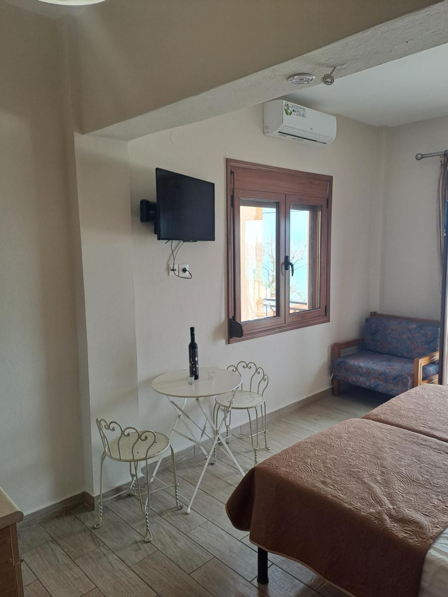 Diolkos Apartement Nea Roda Zimmer foto