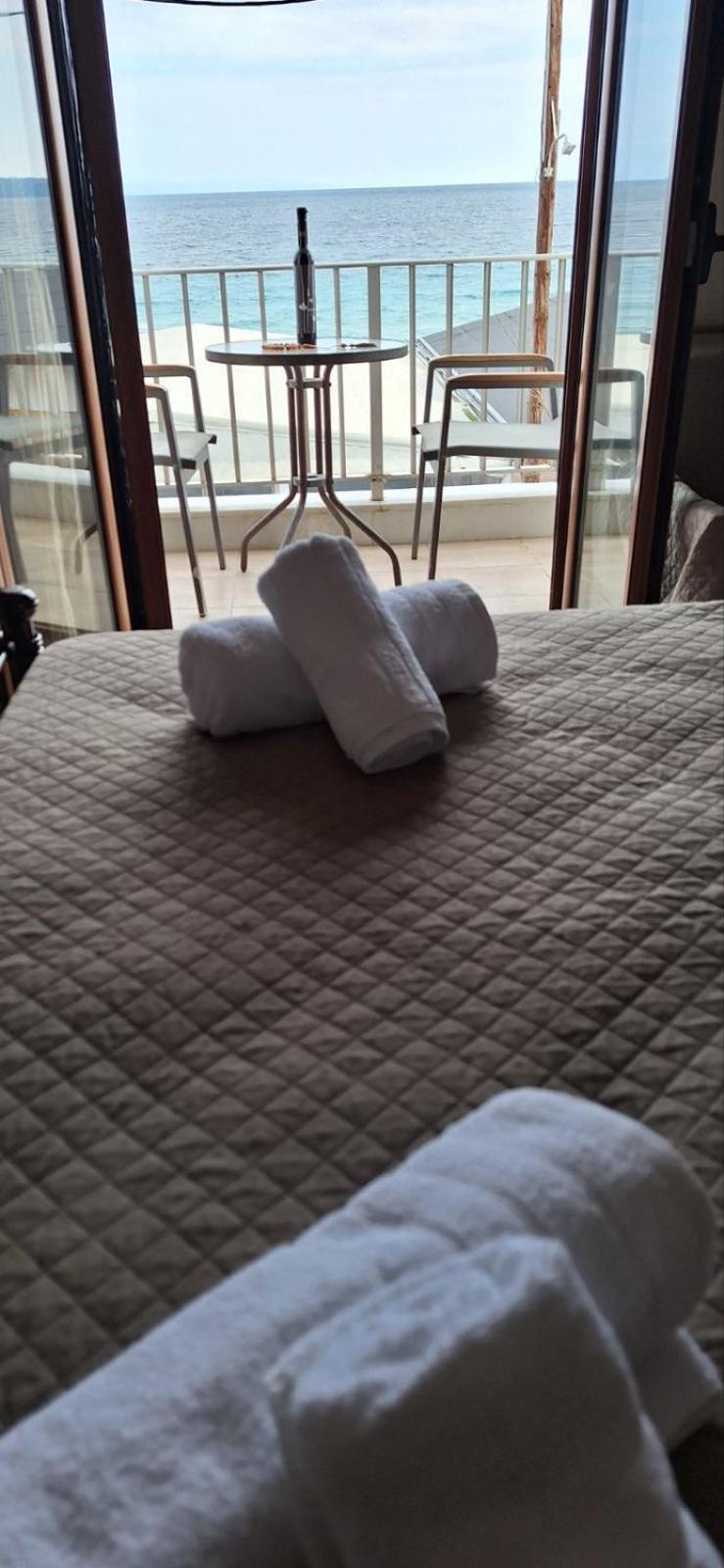 Diolkos Apartement Nea Roda Zimmer foto