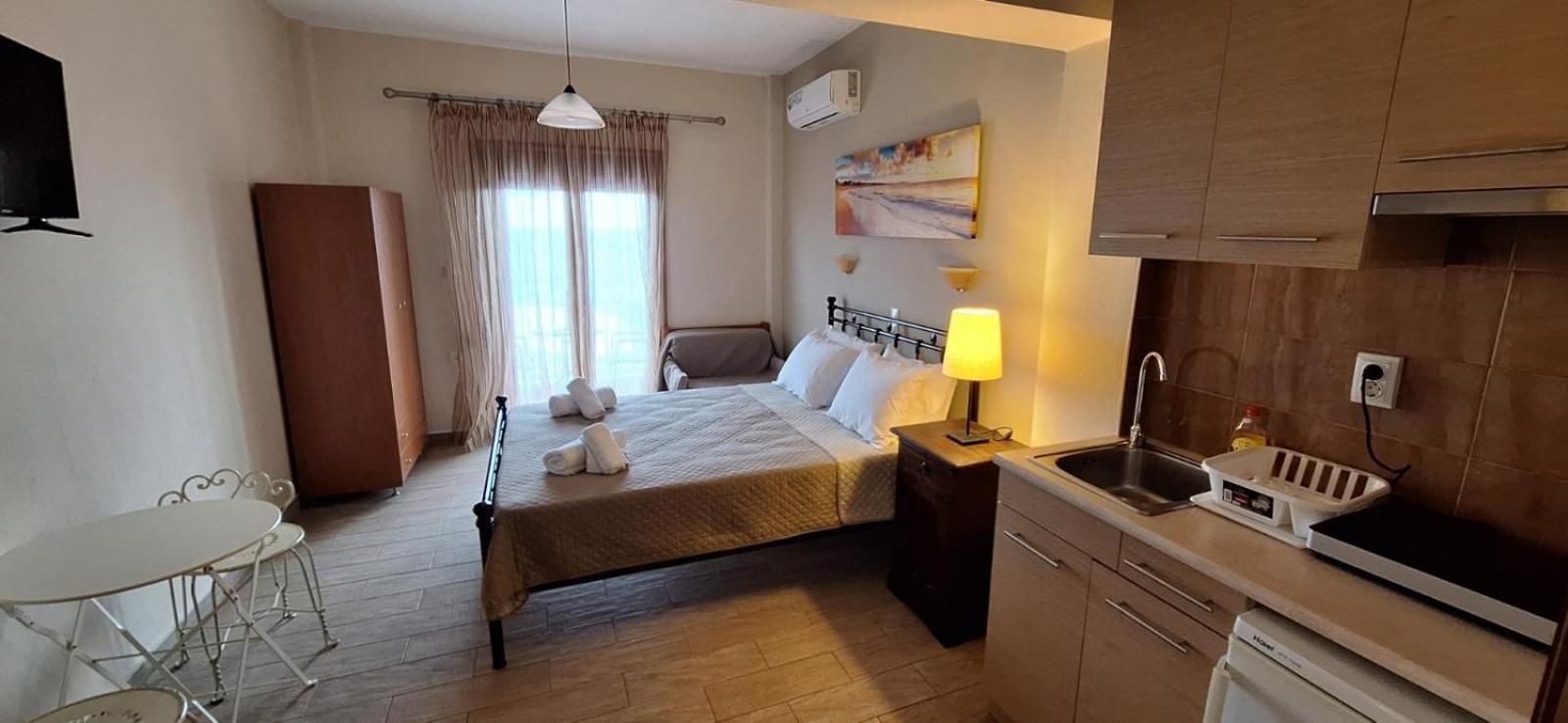 Diolkos Apartement Nea Roda Zimmer foto