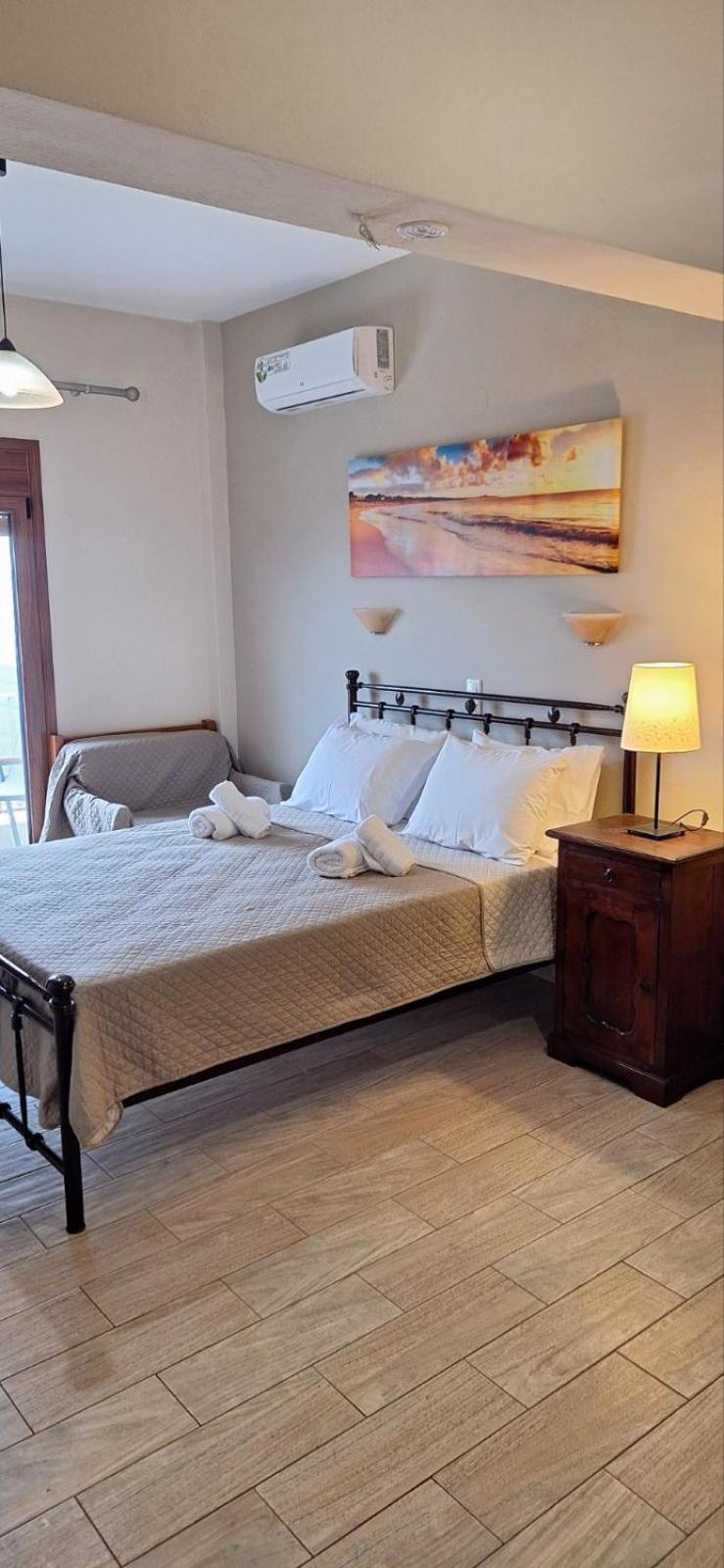 Diolkos Apartement Nea Roda Zimmer foto